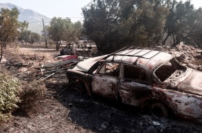 Πυρκαγιές: Προσήχθησαν δύο ύποπτοι για εμπρησμό στην περιοχή του Αυλώνα - Άλλα δύο άτομα για εμπρησμό στο Μενίδι - Κάτοικος της περιοχής ο ένας εξ αυτών.