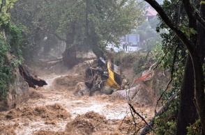 Ορμητικά νερά σε ρέμα στη Μαγνησία