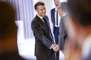 Γαλλία: Ο Εμανουέλ Μακρόν ανοίγει τον δρόμο για την διεξαγωγή δημοψηφίσματος για την μετανάστευση - Προαναγγέλλει κατάθεση πρότασης «τις ερχόμενες εβδομάδες».