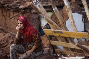 Μαρόκο - Σεισμός: Στους 2.500 οι νεκροί σύμφωνα με νεότερο απολογισμό - Διεθνείς αποστολές συμμετέχουν στις έρευνες - Κρίσιμες οι επόμενες 48 ώρες.