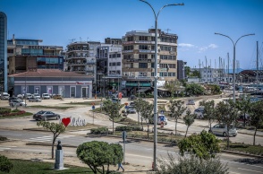 Η πόλη του Βόλου μετά τον καθαρισμό της από τις πλημμύρες των προηγούμενων ημερών