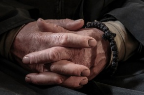 Άγιο Όρος: Συνελήφθη αλλοδαπός μοναχός κατηγορούμενος ότι ξυλοκόπησε άλλο μοναχό - Νοσηλεύεται στο νοσοκομείο Πολύγυρου το θύμα της επίθεσης.