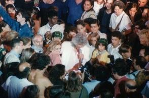 Λουκιανός Κηλαηδόνης: Οι ιστορικές συναυλίες του στον Λυκαβηττό μέσα από το προσωπικό του αρχείο - Το μουσικό αφιέρωμα «Σ’ ευχαριστώ Λουκιανέ», τη Δευτέρα 25 Σεπτεμβρίου, στο ανακαινισμένο Δημοτικό Θέατρο Λυκαβηττού