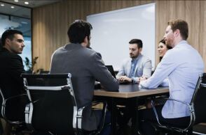 Εργαζόμενοι σε γραφείο