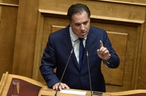 Ο Άδωνις Γεωργιάδης στη Βουλή