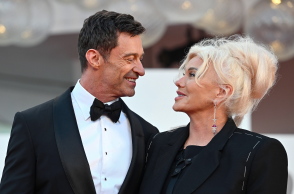 Η Αυστραλή ηθοποιός και παραγωγός Ντέμπορα-Λι Φαρνές και ο Χιου Τζάκμαν