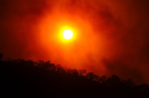 Έρευνα Metron Analysis: Την κλιματική αλλαγή θεωρούν οι Έλληνες ως το σημαντικότερο πρόβλημα του πλανήτη - Πώς απαντούν σε σχέση με τις εθνικές προτεραιότητες.