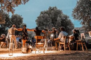 Μια βραδιά κάτω από την ελιά 