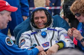 NASA: Επέστρεψαν στη Γη αστροναύτες μετά από 371 ημέρες