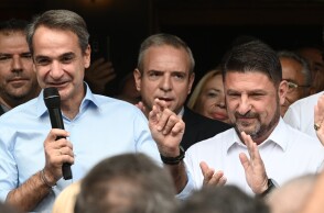 Μητσοτάκης από Βύρωνα: Θα είμαστε παρόντες για να κάνουμε τις ζωές σας καλύτερες