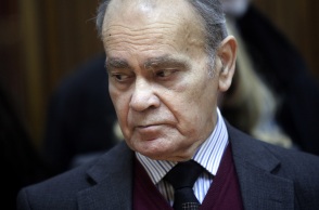 Γιώργος Ρωμανιάς: Πέθανε σε ηλικία 86 ετών ο γνωστός εργατολόγος - Είχε υποβληθεί προσφάτως σε χειρουργείο μετά από κάταγμα. 