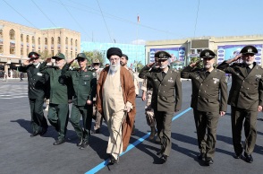 Πόλεμος Ισραήλ - Χαμάς: Ιράν - Ο αγιατολάχ Χαμενεΐ διαψεύδει πως η Τεχεράνη βρισκόταν πίσω από την επίθεση - Κάνει λόγο για «ανεπανόρθωτη ήττα» των σιωνιστών. 