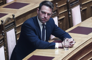 Ο Πρόεδρος του ΣΥΡΙΖΑ - Προοδευτική Συμμαχία Στέφανος Κασσελάκης στην Ολομέλεια της Βουλής