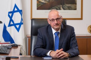 Σκιαγραφώντας τα αισθήματα του ισραηλινού λαού, ο Νόαμ Κατς είπε πως αιφνιδιάστηκε και ότι είναι σοκαρισμένος, αλλά ταυτόχρονα και απολύτως αποφασισμένος και ενωμένος