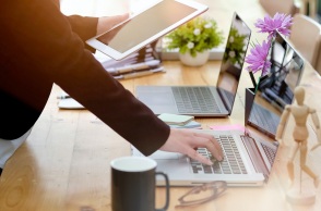 ΔΥΠΑ: Ξεκινά πρόγραμμα νέας επιχειρηματικότητας για 1.900 ωφελούμενους, ηλικίας 30-55 ετών, με έμφαση στην ψηφιακή οικονομία - Αναλυτικά οι όροι.