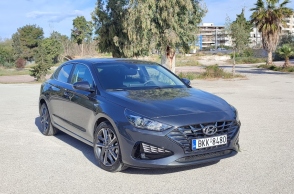 Το ανανεωμένο Hyundai i30 Fastback