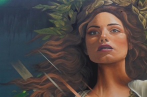 Ένα γκραφίτι για τη δύναμη των γυναικών στον Βύρωνα