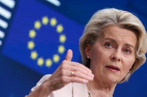 Ούρσουλα φον ντερ Λάιεν: Καταδικάζει αντισημιτικές ενέργειες και διαδηλώσεις κατά του Ισραήλ - Δεν έχουν «καμία θέση στην Ευρώπη».