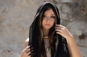 Σάνι Λουκ: Πώς βρήκε τον θάνατο στα χέρια της Χαμάς η 22χρονη γερμανοϊσραηλινή κοπέλα - Ο πρόεδρος του Ισραήλ επιβεβαίωσε ότι την αποκεφάλισαν.