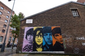 Στην κορυφή των τσαρτ, για πρώτη φορά έπειτα από 54 χρόνια, οι Beatles