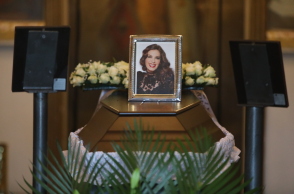 Κάτια Νικολαΐδου: Το τελευταίο αντίο στην ηθοποιό