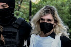 Υπόθεση Πάτρας - Δίκη για τη Τζωρτζίνα: «Αρνούμαι την κατηγορία», είπε στην έναρξη της απολογίας της η Ρούλα Πισπιρίγκου.