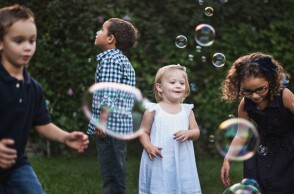 Η υπογεννητικότητα μεγάλη απειλή για την Ελλάδα - 3 στα 4 νοικοκυριά δεν έχουν παιδί