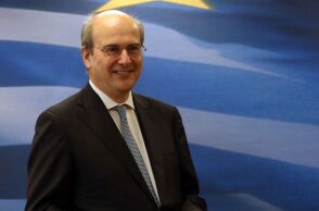 Προϋπολογισμός 2024 - Κωστής Χατζηδάκης: Η Ελλάδα αντέχει στις κρίσεις και ξεπερνά τις προβλέψεις, τονίζει ο υπουργός Εθνικής Οικονομίας και Οικονομικών.