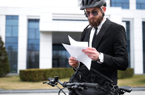 Μην αφήσετε τους δικηγόρους να γίνουν ντελιβεράδες