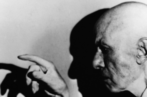 Άλιστερ Κρόουλι: Το έργο και η ζωή του βρετανού αποκρυφιστή συγγραφέα που πέθανε στις 1 Δεκεμβρίου 1947