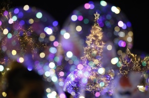 Το χριστουγεννιάτικο δέντρο στο Σύνταγμα