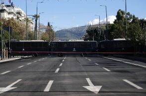 Επέτειος δολοφονίας Αλέξανδρου Γρηγορόπουλου: Δεκάδες προσαγωγές από την ΕΛΑΣ - Αυξημένα μέτρα ασφαλείας στην Αθήνα - Συγκεντρώσεις σε όλη την Ελλάδα.