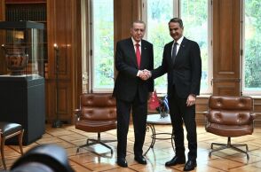 Πώς σχολίασαν τα διεθνή ΜΜΕ την επίσκεψη Ερντογάν στην Αθήνα