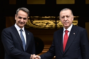 Κουμπάροι και Πατριώτες