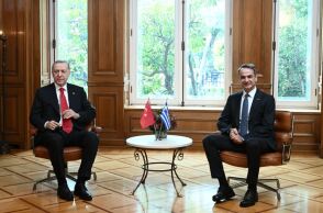 Η συνάντηση Μητσοτάκη και Ερντογάν σε πέντε εικόνες