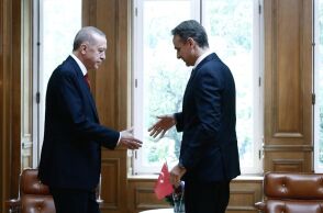 Γαλλικός τύπος για επίσκεψη Ερντογάν: Ανοίγει νέο κεφάλαιο στις ελληνοτουρκικές σχέσεις 