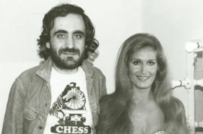 Ο Γιάννης Πετρίδης και οι συναντήσεις του με την Dalida