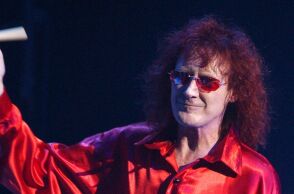 Colin Burgess: Πέθανε ο πρώτος ντράμερ των AC/DC