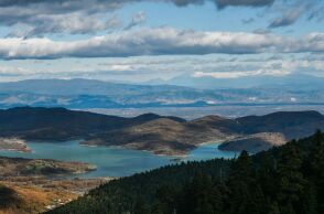  Ανεβαίνει η θερμοκρασία τη Δευτέρα - Πού θα έχει βροχές και παγετό