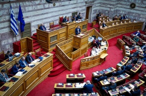 Βουλευτές του ΣΥΡΙΖΑ στην Ολομέλεια της Βουλής