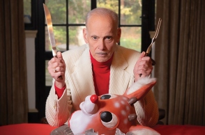 A John Waters Christmas: Ο καλλιτέχνης Τζόν Γουότερς ακύρωσε το καθιερωμένο χριστουγεννιάτικο πάρτι του