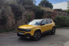 Jeep Avenger: Το αυτοκίνητο που σε πάει παντού