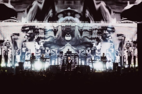 Την Τετάρτη 31 Ιανουαρίου & Κυριακή 04 Φεβρουαρίου, θα γίνει στα Village Cinemas η προβολή της κινηματογραφημένης συναυλίας των Pet Shop Boys Dreamworld: The Greatest Hits. 