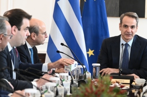 Η χώρα χρειάζεται ηγεσίες και management