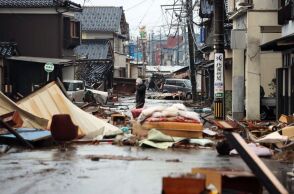 90χρονη ανασύρθηκε ζωντανή 5 ημέρες μετά τον φονικό σεισμό στην Ιαπωνία
