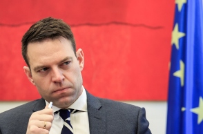 Οι παροιμίες που δεν καταλαβαίνει ο Στέφανος