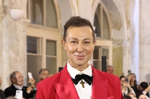 O σχεδιαστής μόδας, Βασίλειος Κωστέτσος