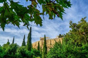 Καιρός: Με ήλιο και ζέστη την Κυριακή