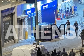 Δολοφονία 44χρονου με δεκάδες σφαίρες από καλάσνικοφ στο Νέο Κόσμο - Σε ξεκαθάρισμα της νύχτας αποδίδεται από την αστυνομία.