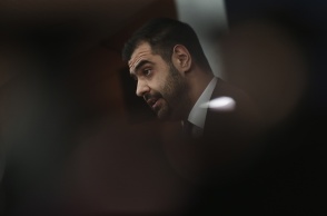 Ο κυβερνητικός εκπρόσωπος, Παύλος Μαρινάκης